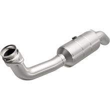 Load image into Gallery viewer, MagnaFlow Conv DF 07-08 Ford F-150 Pickup 5.4L D/S / 12/06-08 Lincoln Truck Mark LT 5.4L D/S-Catalytic Converter Direct Fit-Magnaflow