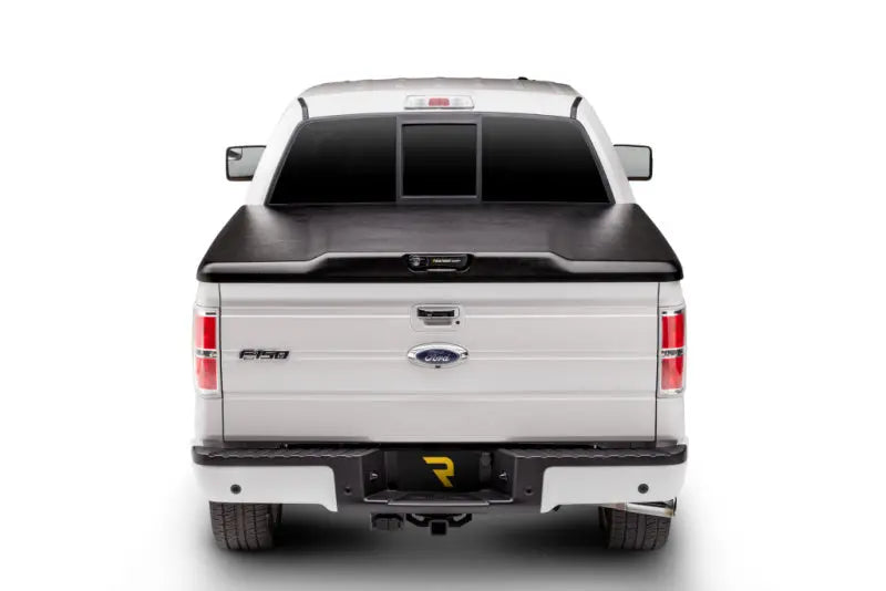 UnderCover 2021 Ford F-150 Ext/Crew Cab 6.5ft Elite Bed Cover - Black Textured Undercover