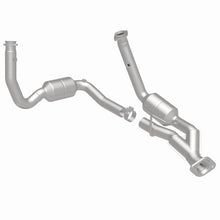 Load image into Gallery viewer, MagnaFlow Conv DF 06-07 Jeep Commander / 05-10 Grand Cherokee 5.7L Y-Pipe Assy