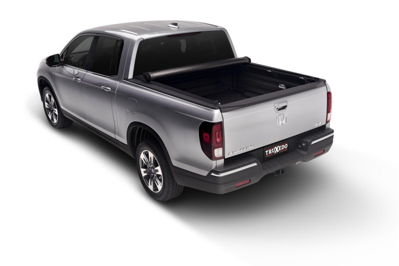 Truxedo 99-07 GM Full Size Stepside 6ft 6in Lo Pro Bed Cover Truxedo