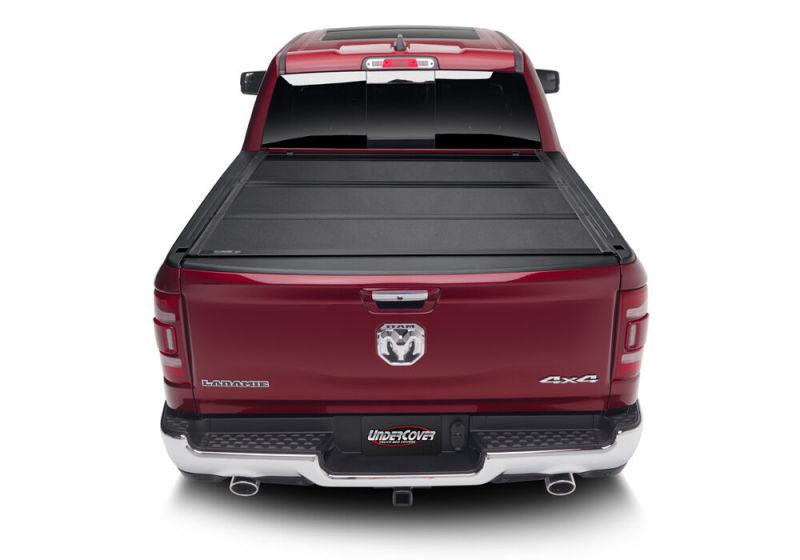 UnderCover 09-18 Ram 1500 (w/o Rambox) (19-20 Classic) 5.7ft Armor Flex Bed Cover - Black Textured-Bed Covers - Folding-Undercover