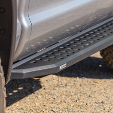 Load image into Gallery viewer, Go Rhino 2022 Toyota Tundra Crew Max 4dr RB20 Kit w/RB20 Running Board + Brkts - Tex. Blk Go Rhino