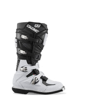Load image into Gallery viewer, Gaerne GXJ Boot Black/White Size - Youth 1 Gaerne