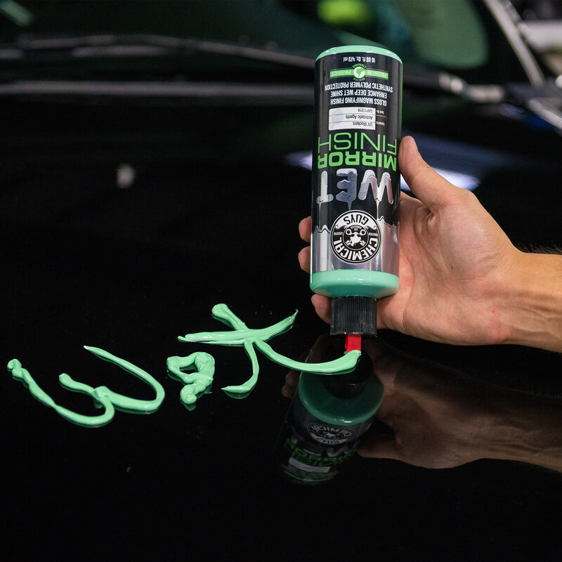 Chemical Guys Wet Mirror Finish Ultra Slick Gloss Magnifier - 16oz Chemical Guys