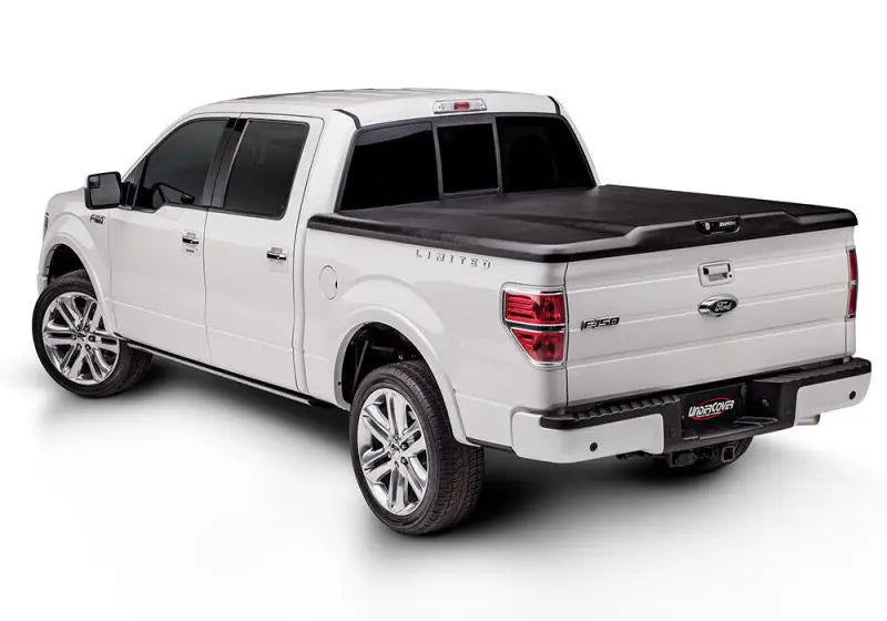 UnderCover 2021 Ford F-150 Ext/Crew Cab 6.5ft Elite Bed Cover - Black Textured Undercover