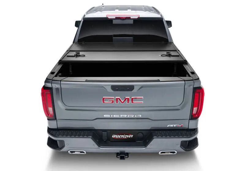 UnderCover 99-19 Silverado / Sierra Limited/Legacy 5.5ft Triad Bed Cover Undercover
