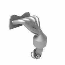 Load image into Gallery viewer, MagnaFlow Conv DF 2009 Toyota RAV4 2.5L Magnaflow