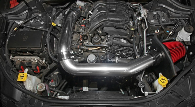 Spectre polished cold air intake installed on Jeep Grand Cherokee 3.6L