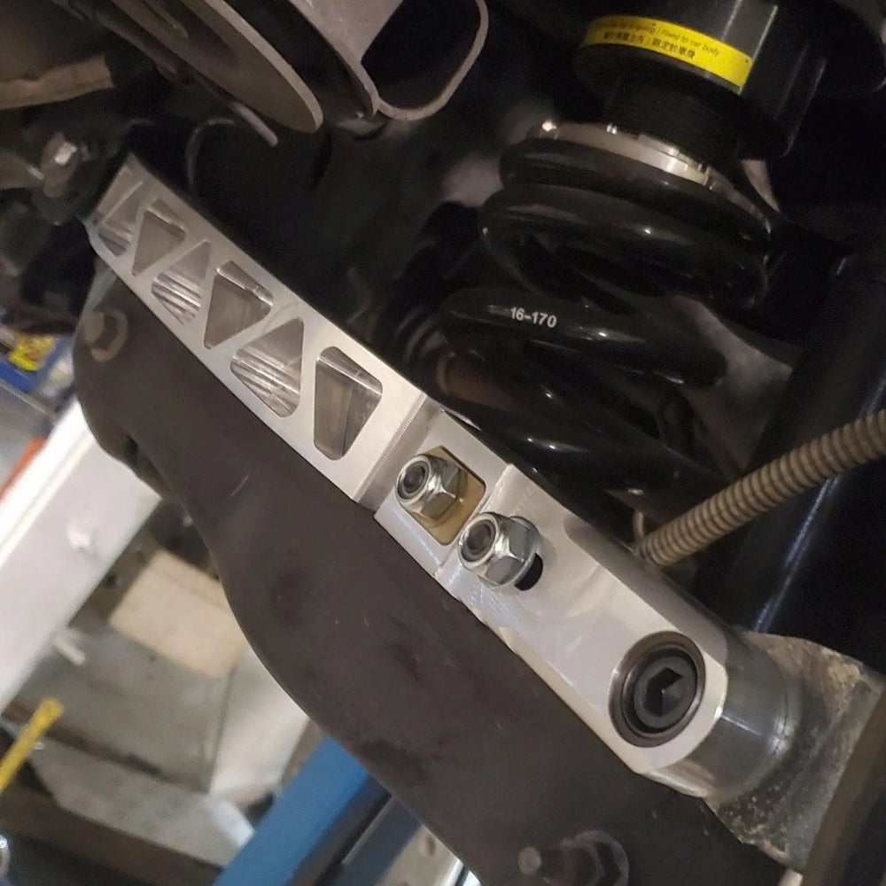 AAD Performance C014-0000 adjustable billet rear toe arms, spheriflex bearing detail, image 4 of 7