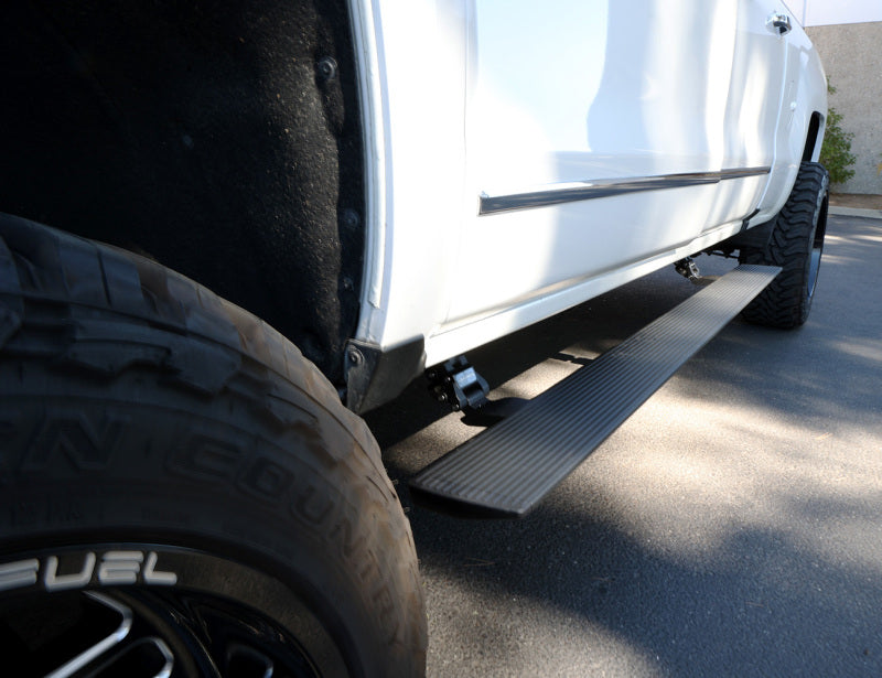 Go Rhino 15-19 Chev Silverado 2500HD/3500HD CC (Diesel) 4dr E-BOARD E1 Running Board Kit - Tex. Blk Go Rhino