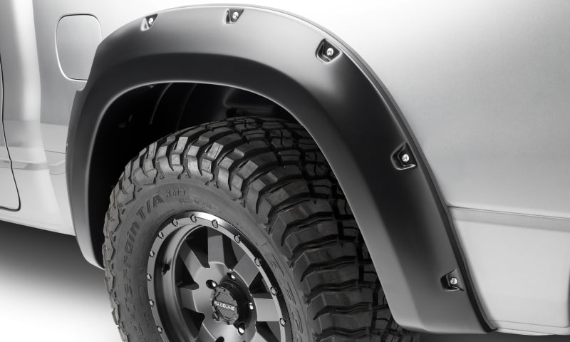 Bushwacker 19-22 Dodge Ram 1500 Pocket Style Rear Flares 2pc - Black Bushwacker