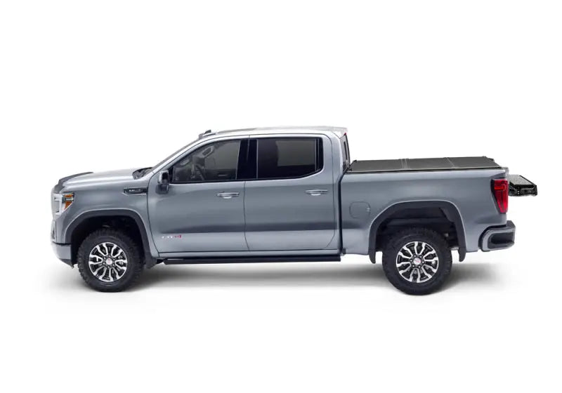 UnderCover 99-19 Silverado / Sierra Limited/Legacy 5.5ft Triad Bed Cover Undercover