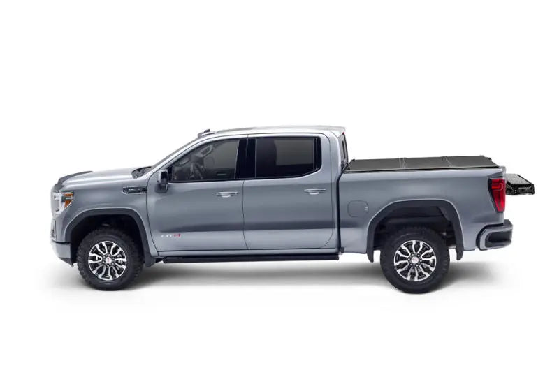 UnderCover 99-19 Silverado / Sierra Limited/Legacy 5.5ft Triad Bed Cover Undercover