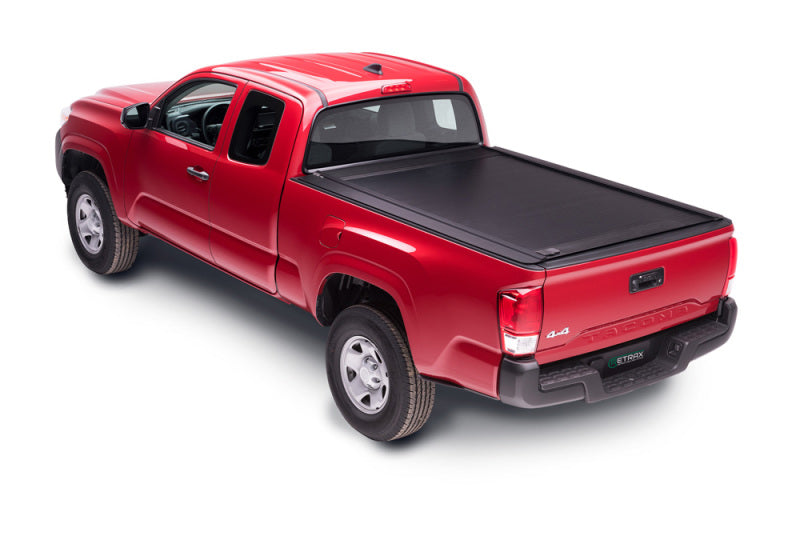 Retrax 16-18 Tacoma 5ft Double Cab RetraxONE MX-Retractable Bed Covers-Retrax