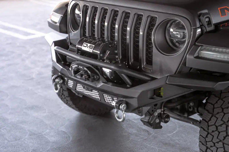 DV8 Offroad 07-18 Jeep Wrangler JK / 18-23 Wrangler JL / 20-23 Gladiator JT MTO Series Front Bumper DV8 Offroad