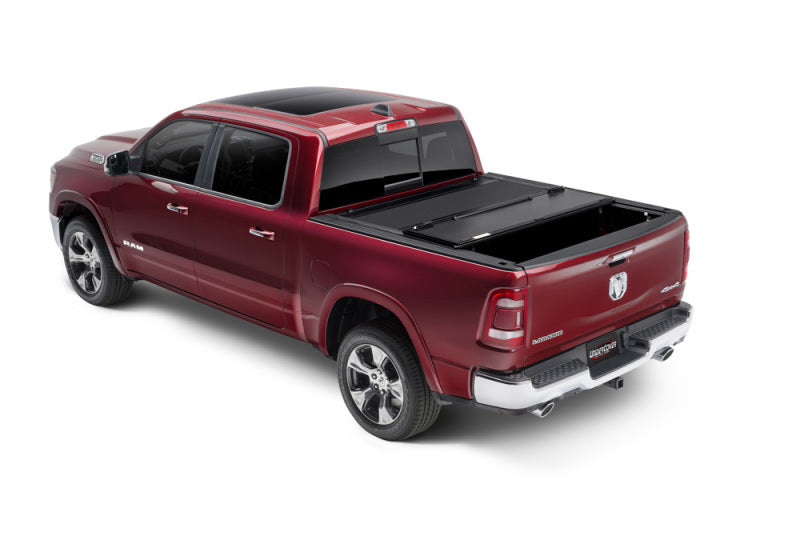 UnderCover 09-18 Ram 1500 (w/o Rambox) (19-20 Classic) 5.7ft Armor Flex Bed Cover - Black Textured-Bed Covers - Folding-Undercover