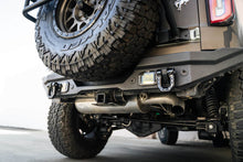 Load image into Gallery viewer, DV8 Offroad Elite Series D-Ring Shackles - Pair (Black)-Bumper Accessories-DV8 Offroad-810087812317-