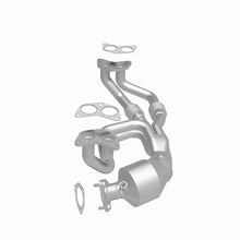 Load image into Gallery viewer, MagnaFlow Converter Direct Fit 06-10 Subaru Forester Magnaflow