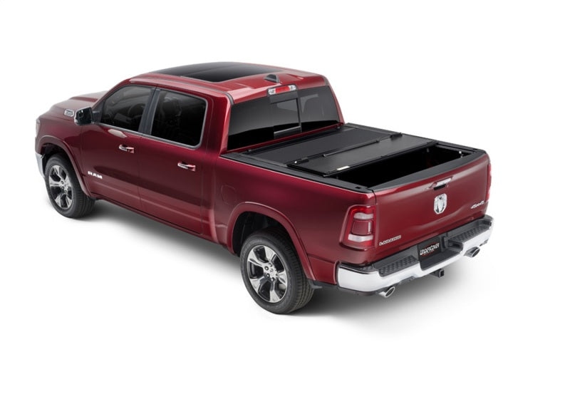 UnderCover 09-18 Ram 1500 (w/o Rambox) (19-20 Classic) 5.7ft Armor Flex Bed Cover - Black Textured-Bed Covers - Folding-Undercover