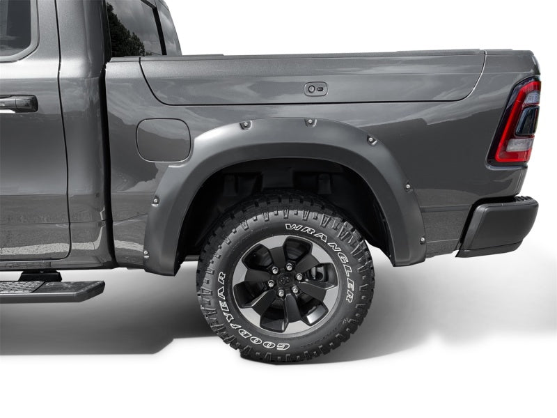 Bushwacker 19-22 Dodge Ram 1500 Pocket Style Rear Flares 2pc - Black Bushwacker