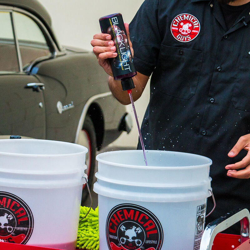 Chemical Guys Black Light Hybrid Radiant Finish Car Wash Soap - 16oz Chemical Guys