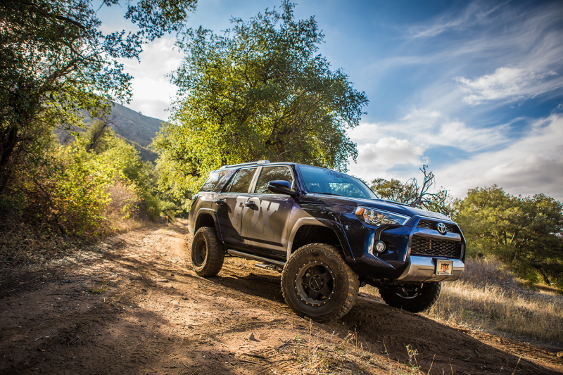 FOX Fox 07+ Toyota Tundra 2.0 Performance Series 11.6 Smooth Body IFP. Rear Shock w/ 5-7in. Lift
