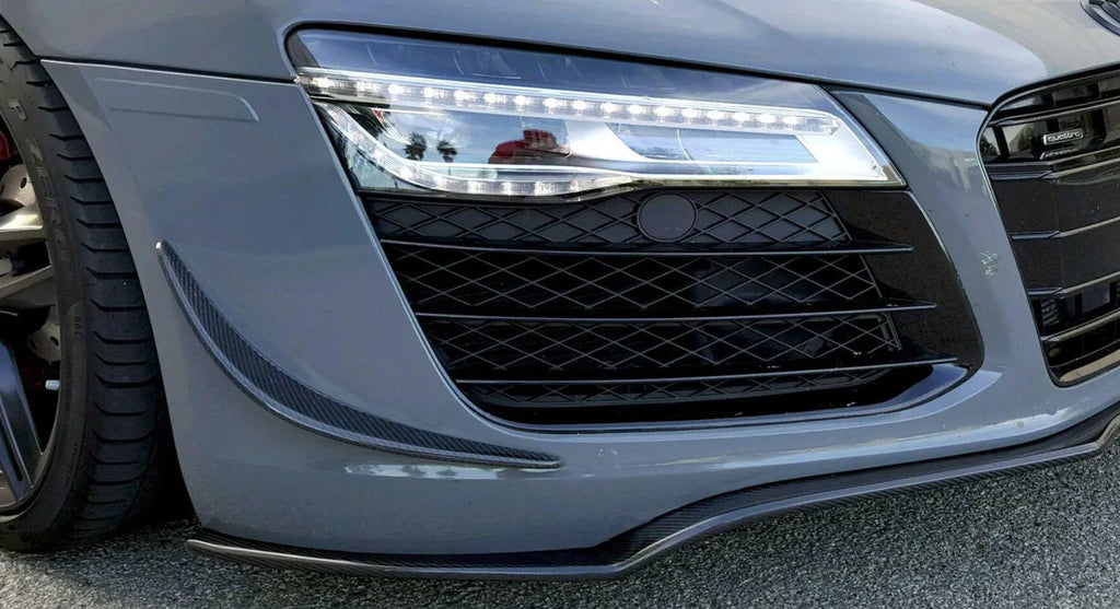 German Rush winglets in carbon fiber installed on a 2007-2015 Audi R8, image 1