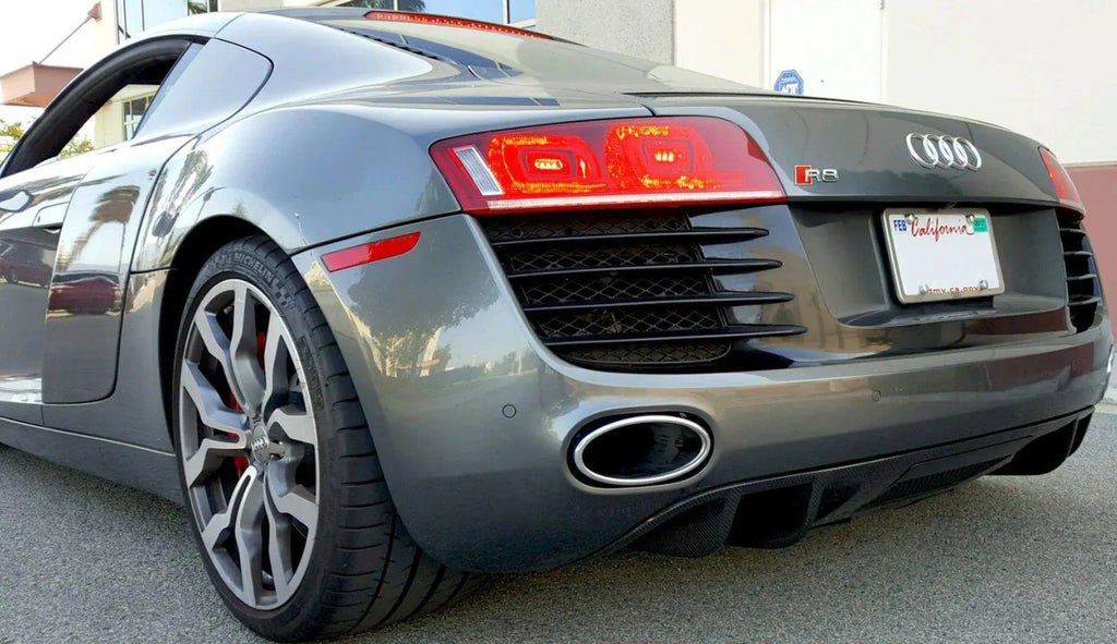 German Rush V10 Style Facelift Carbon Fiber Rear Diffuser for 2013-2015 Audi R8 - German Rush GR8CFRDFFL1415