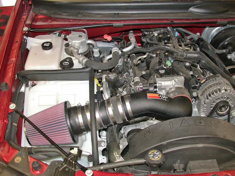 K&N 03-04 Chevrolet Trailblazer V8-5.3L / 03-04 GMC Envoy V8-5.3L Performance Intake Kit - K&N Engineering KNN57-3048