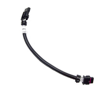 Load image into Gallery viewer, Kooks CAS-109264 8 inch 5-pin oxygen sensor extension harness for 2019-2020 Ram 1500 5.7L front